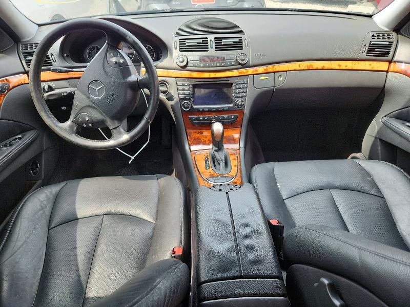 Photo 8 from auction – 2004 MERCEDES-BENZ E with VIN WDBUF83J54X118706