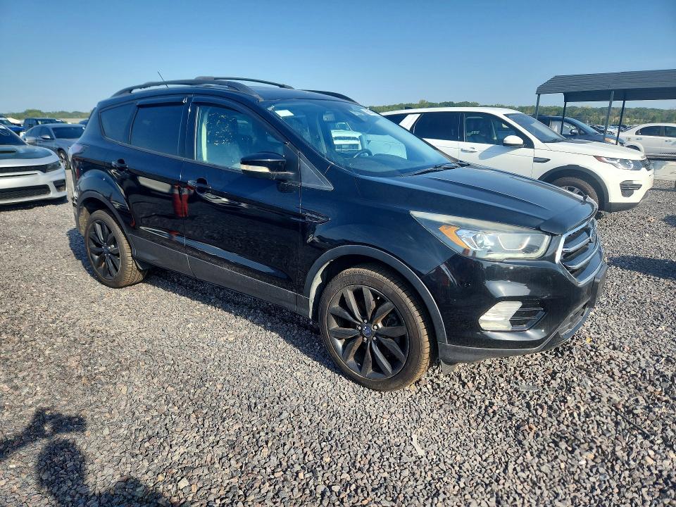 Zdjęcie 4 z aukcji – 2017 FORD ESCAPE z VIN 1FMCU9JD5HUB50760