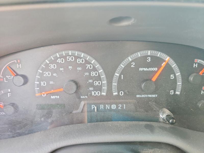 Photo 9 from auction – 2001 FORD EXPEDITION with VIN 1FMRU15LX1LA01074