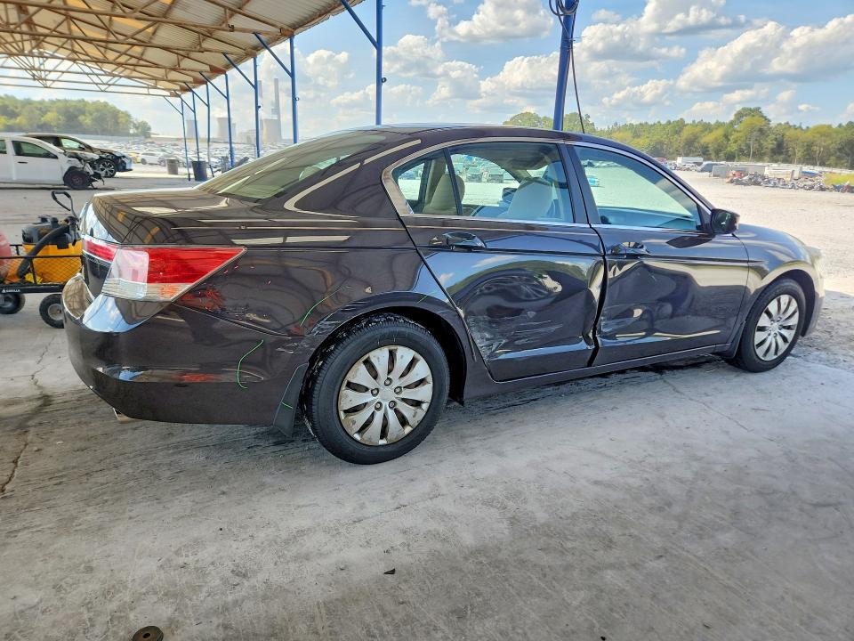 Photo 3 from auction – 2012 HONDA ACCORD with VIN 1HGCP2F35CA016197
