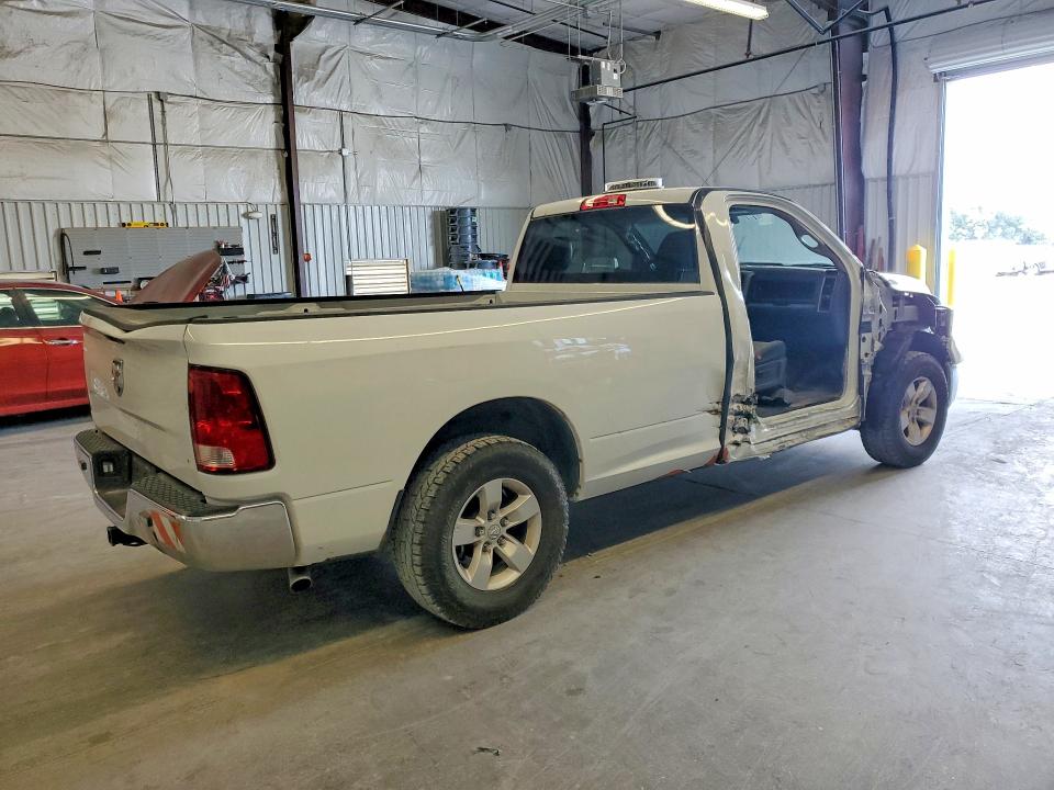 Photo 3 from auction – 2023 RAM 1500 CLASSIC with VIN 3C6JR6DG1PG639778