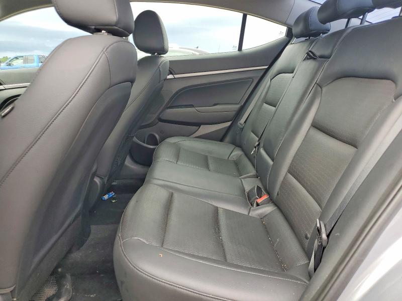 Photo 10 from auction – 2017 HYUNDAI ELANTRA with VIN 5NPD84LF7HH051933
