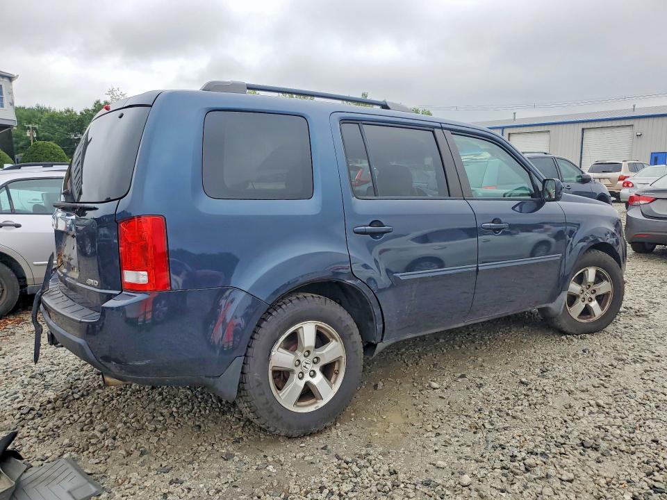 Photo 3 from auction – 2010 HONDA PILOT with VIN 5FNYF4H47AB026968