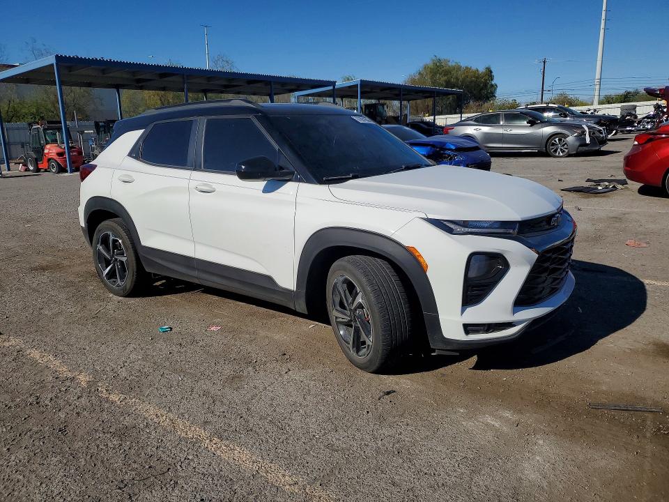Photo 4 from auction – 2021 CHEVROLET TRAILBLAZER with VIN KL79MTSL4MB157445