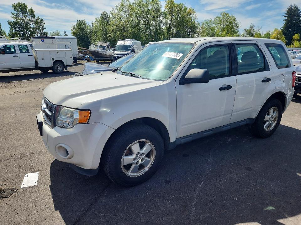 FORD ESCAPE 2011 with VIN 1FMCU9C75BKA22433 - Photo from auction
