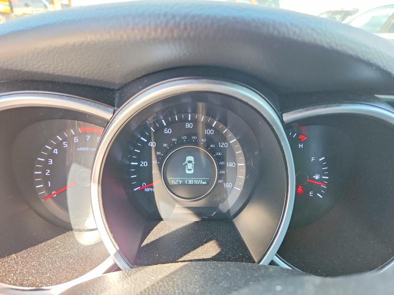 Photo 9 from auction – 2015 KIA OPTIMA with VIN KNAGM4A7XF5601544