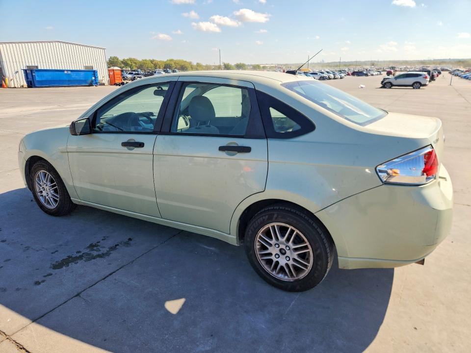 Photo 2 from auction – 2010 FORD FOCUS with VIN 1FAHP3FN0AW115320
