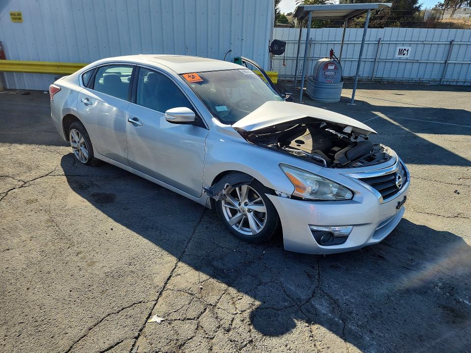 Photo 4 from auction – 2014 NISSAN ALTIMA with VIN 1N4AL3AP9EC151598