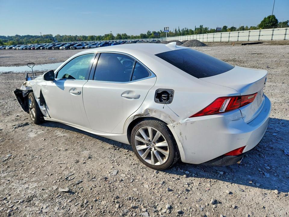 Photo 2 from auction – 2016 LEXUS IS with VIN JTHBA1D20G5029128