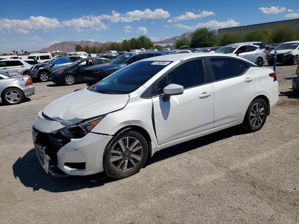 Снимка 1 от търг – 2024 NISSAN VERSA с VIN 3N1CN8EV4RL858138