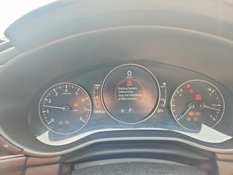 Photo 9 from auction – 2019 MAZDA 3 with VIN JM1BPAK78K1135969