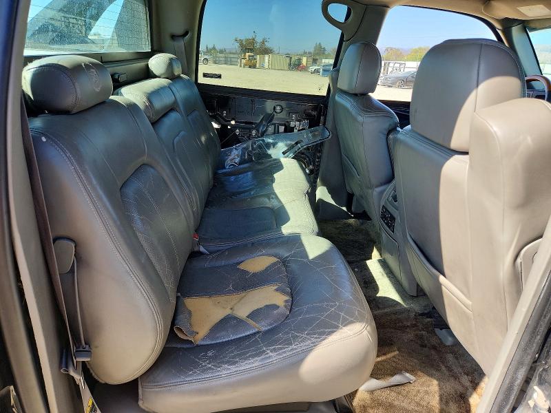 Photo 10 from auction – 2002 CADILLAC ESCALADE with VIN 3GYEK63N12G203126