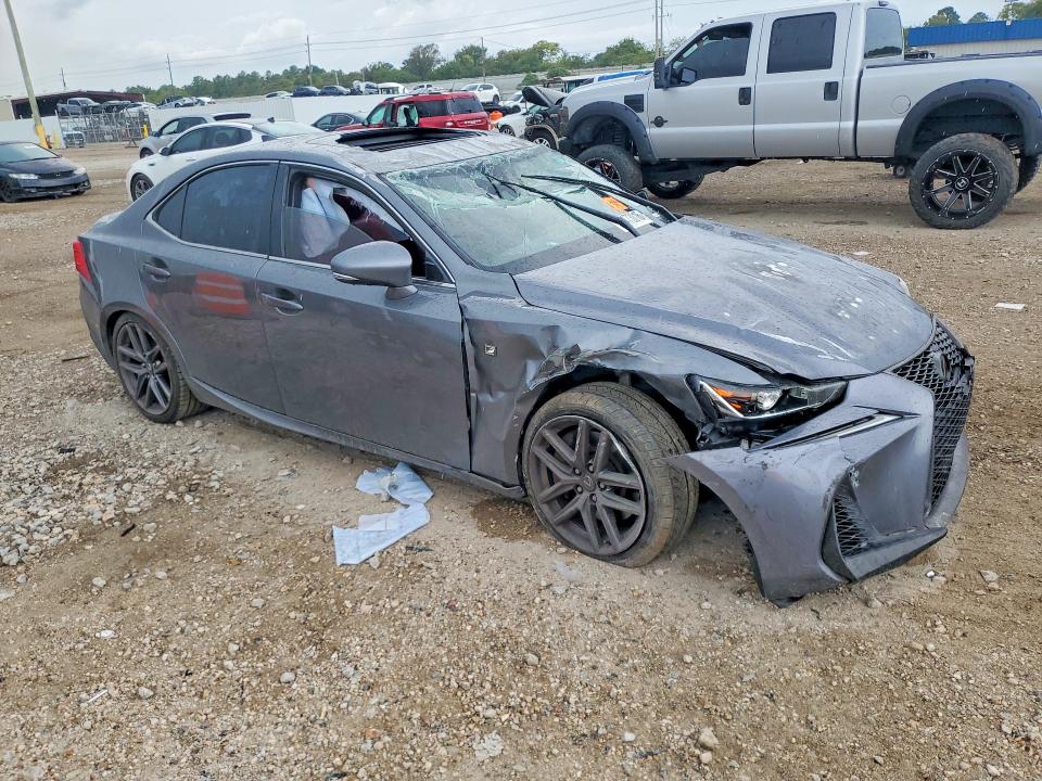 Photo 4 from auction – 2018 LEXUS IS with VIN JTHBA1D29J5073085