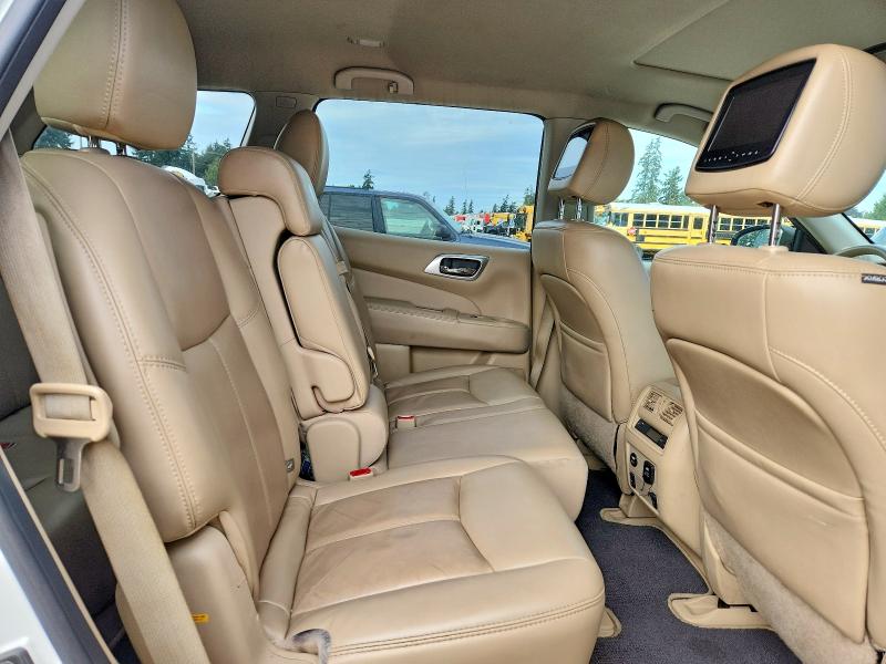 Снимка 11 от търг – 2015 NISSAN PATHFINDER с VIN 5N1AR2MM2FC702634