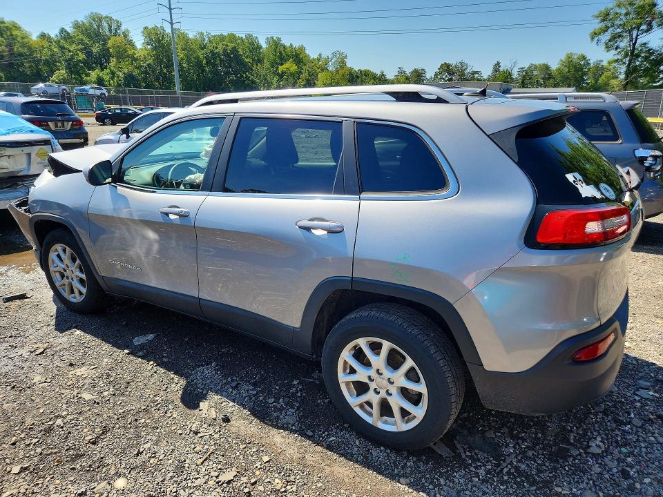 Photo 2 from auction – 2014 JEEP CHEROKEE with VIN 1C4PJLCB2EW162839