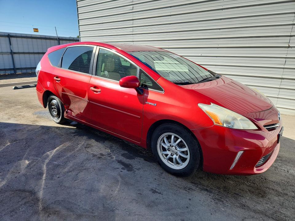 Photo 4 from auction – 2013 TOYOTA PRIUS V with VIN JTDZN3EU4D3264185