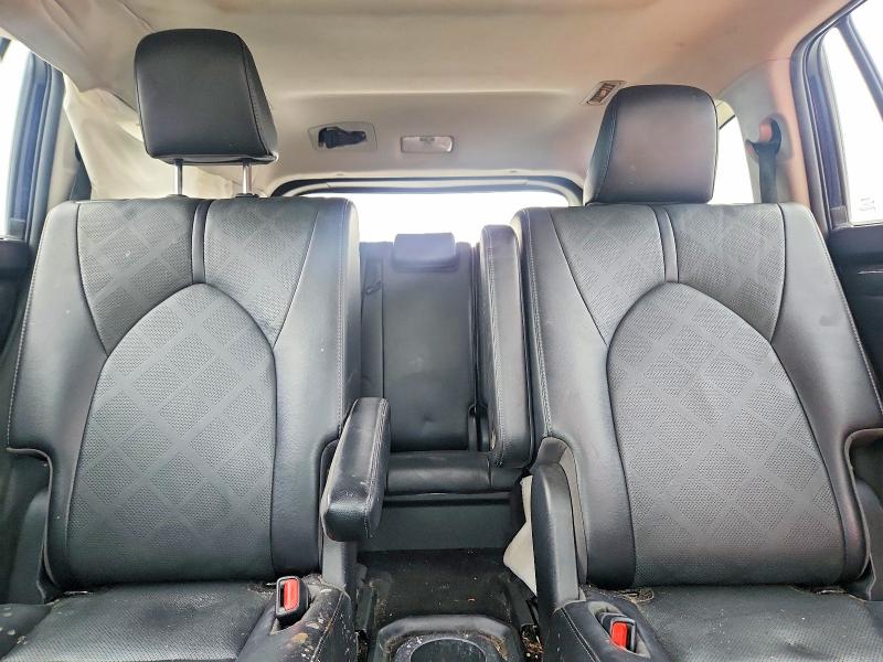 Фото 10 с аукциона – 2022 TOYOTA HIGHLANDER с VIN 5TDEBRCH2NS084204