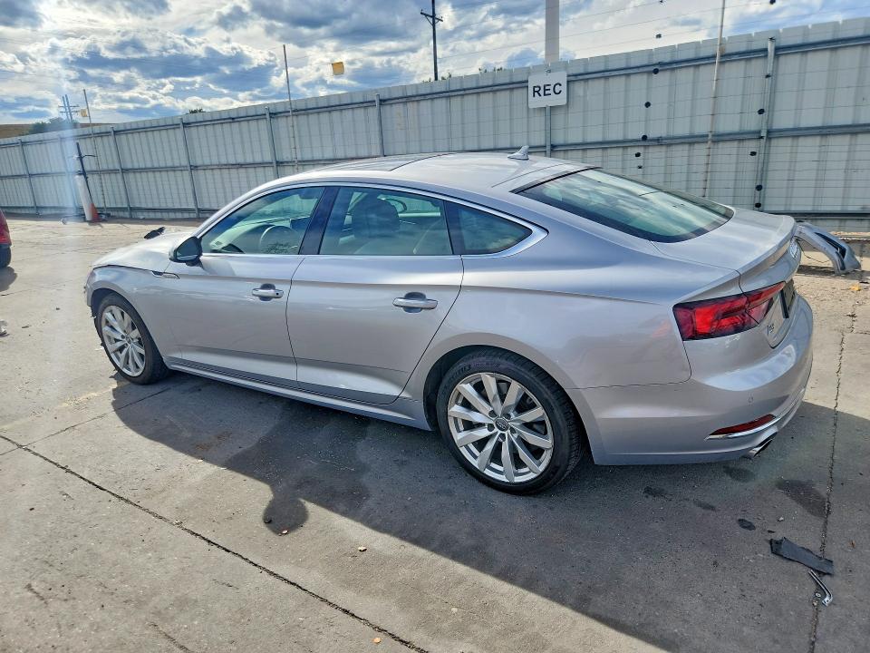 Photo 2 from auction – 2018 AUDI A5 with VIN WAUBNCF51JA062045