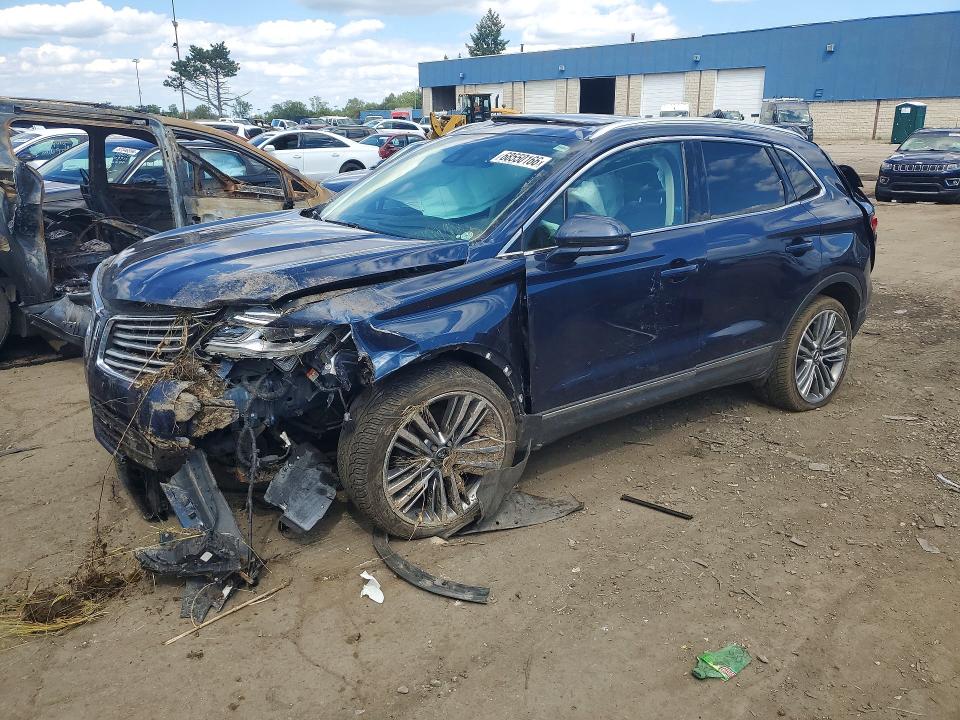 LINCOLN MKC 2016 مع رقم تعريف المركبة 5LMTJ3DH7GUJ18831 - صورة من المزاد