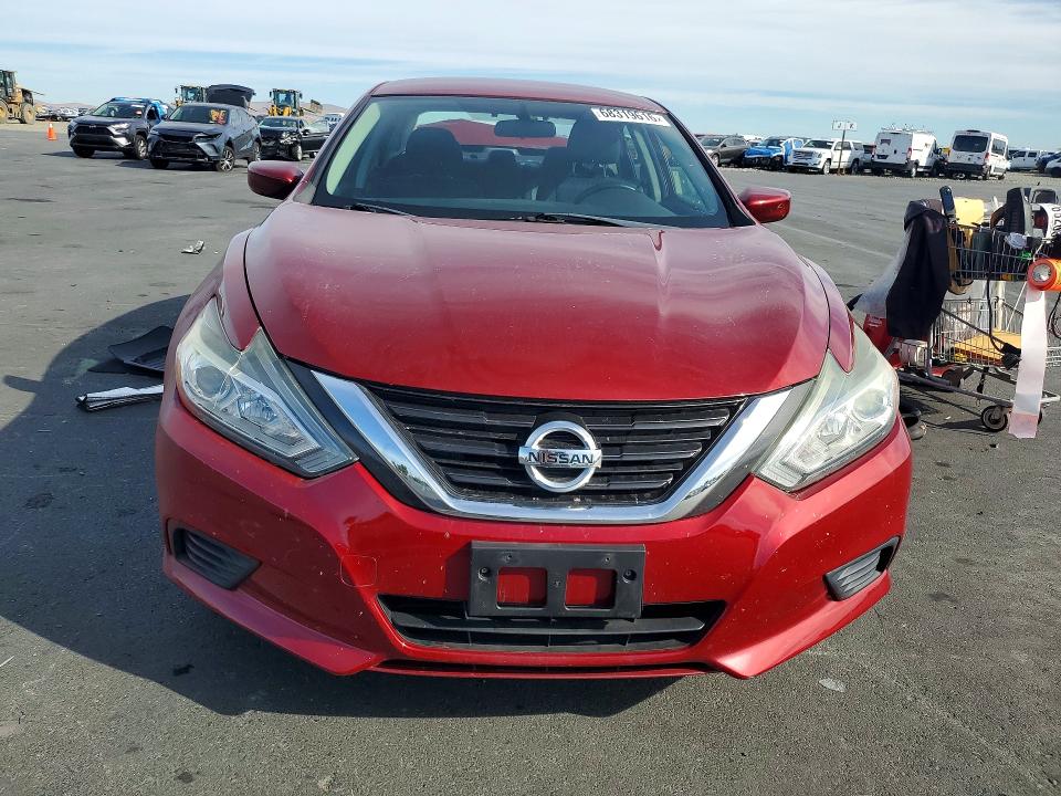 Photo 5 from auction – 2018 NISSAN ALTIMA with VIN 1N4AL3AP0JC101781
