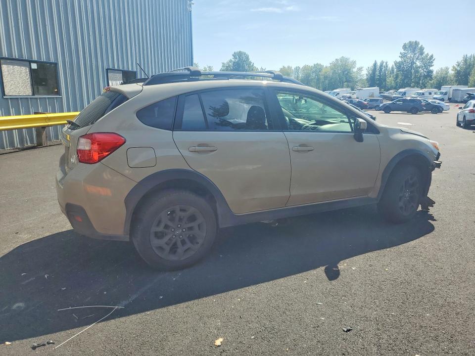 Photo 3 from auction – 2017 SUBARU CROSSTREK with VIN JF2GPABC2HG236564