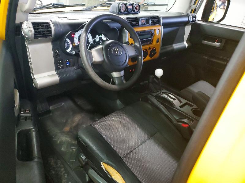 Photo 8 from auction – 2008 TOYOTA FJ CRUISER with VIN JTEBU11F68K014177