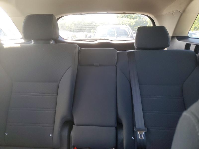 Photo 10 from auction – 2017 KIA SORENTO with VIN 5XYPGDA30HG200165