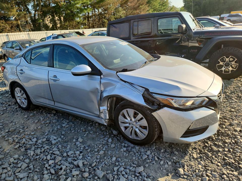 Снимка 4 от търг – 2020 NISSAN SENTRA с VIN 3N1AB8BV6LY222285