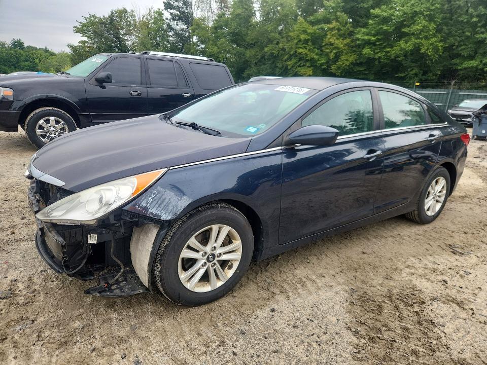 HYUNDAI SONATA 2013 with VIN 5NPEB4AC4DH757041 - Photo from auction