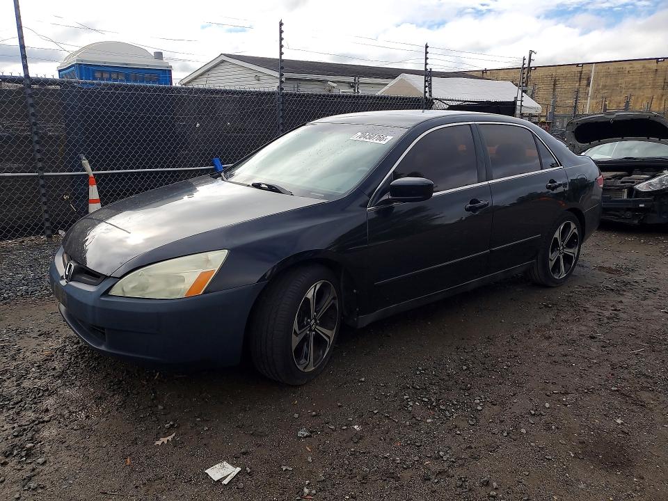 HONDA ACCORD 2004 with VIN 1HGCM56334A015402 - Photo from auction