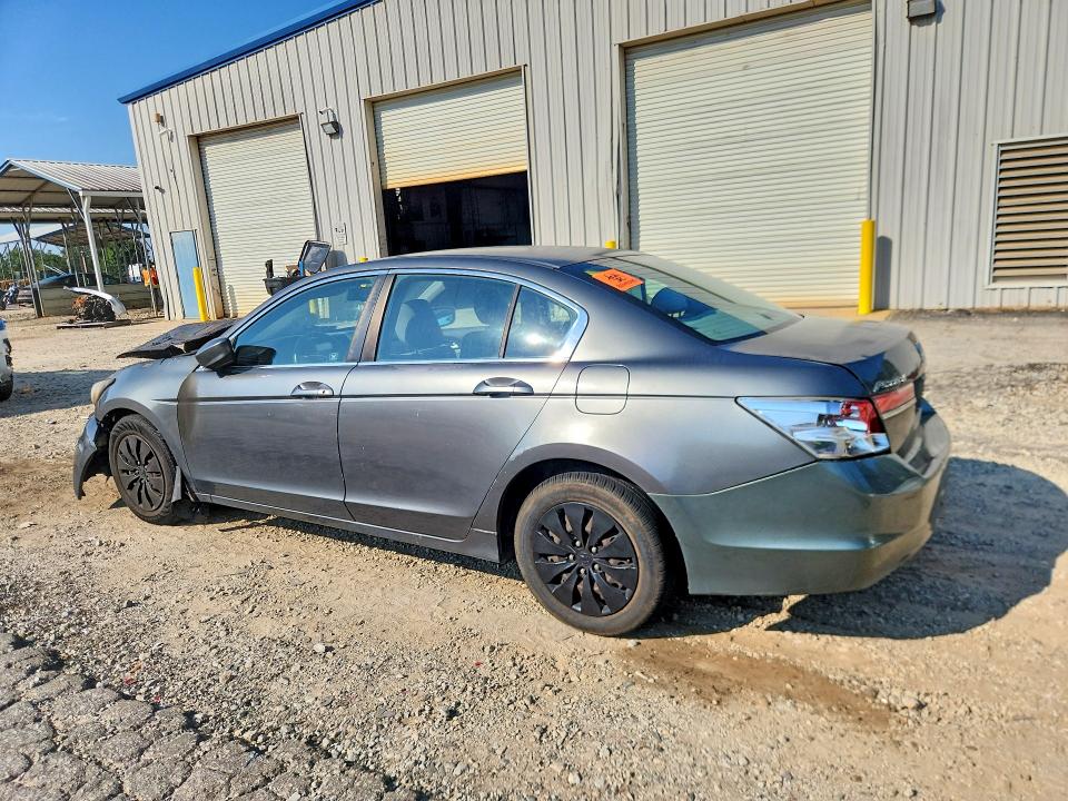 Photo 2 from auction – 2011 HONDA ACCORD with VIN 1HGCP2F38BA084461