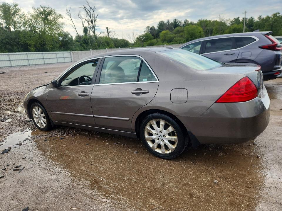 Photo 2 from auction – 2007 HONDA ACCORD with VIN 1HGCM66507A103917
