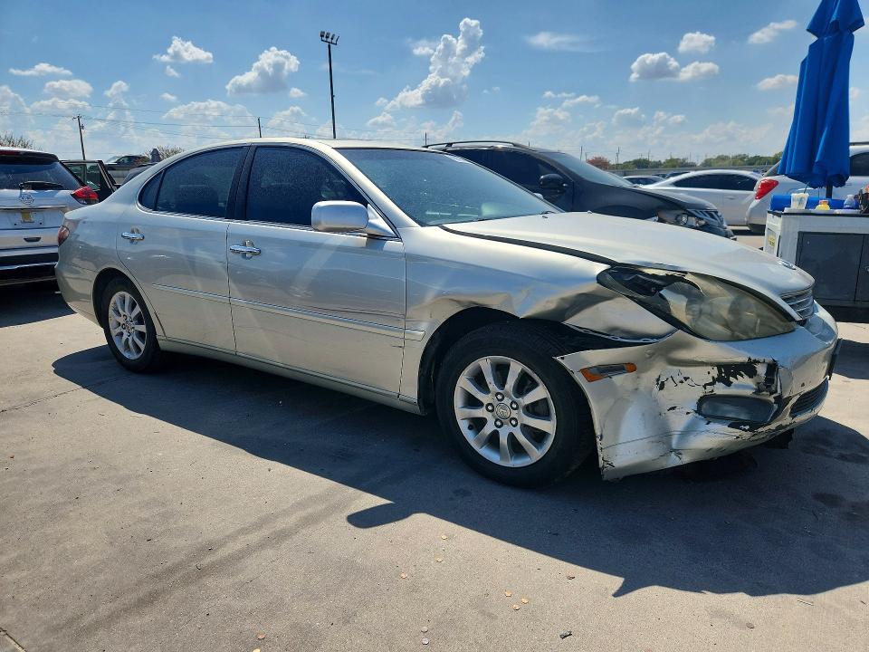 Zdjęcie 4 z aukcji – 2004 LEXUS ES z VIN JTHBA30G645046377