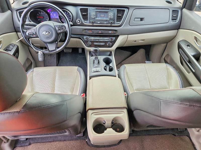 Photo 8 from auction – 2016 KIA SEDONA with VIN KNDMB5C1XG6215860