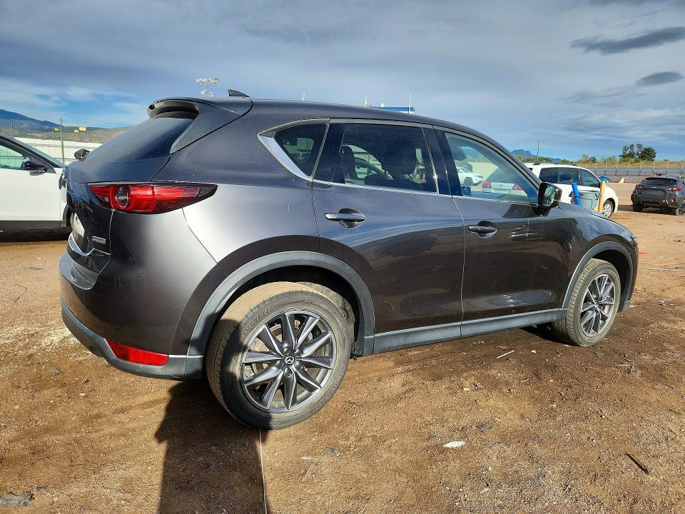 Photo 3 from auction – 2017 MAZDA CX-5 with VIN JM3KFBDL8H0115066