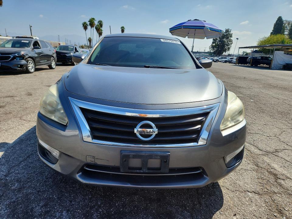 Photo 5 from auction – 2015 NISSAN ALTIMA with VIN 1N4AL3AP7FC121517