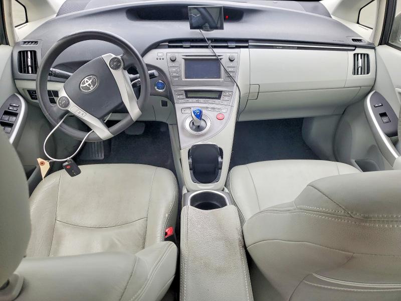 Photo 8 from auction – 2013 TOYOTA PRIUS with VIN JTDKN3DU2D1686728