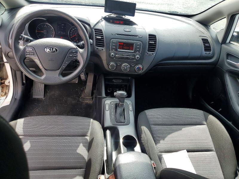 Photo 8 from auction – 2016 KIA FORTE5 with VIN KNAFK5A81G5448716
