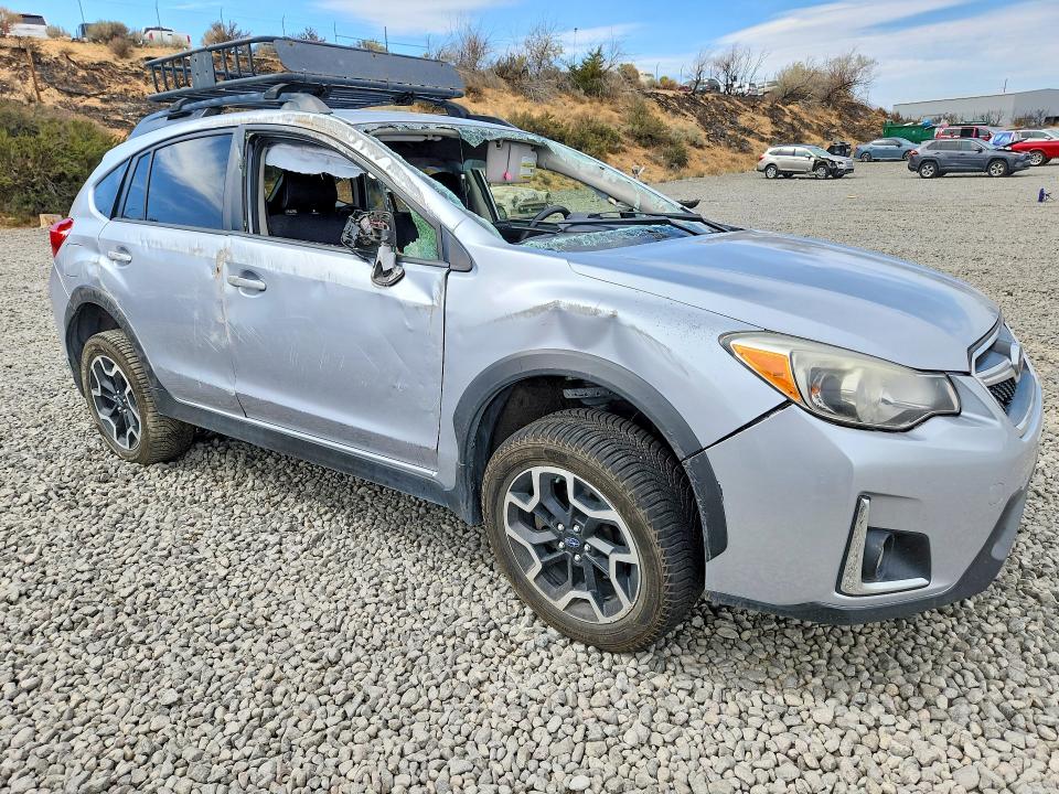 Photo 4 from auction – 2016 SUBARU CROSSTREK with VIN JF2GPABC1G8329777