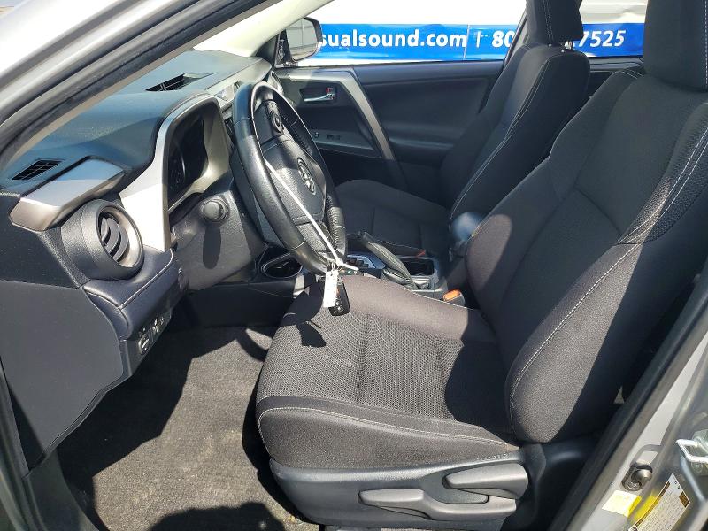 Photo 7 from auction – 2018 TOYOTA RAV4 with VIN JTMRFREV6JJ221211