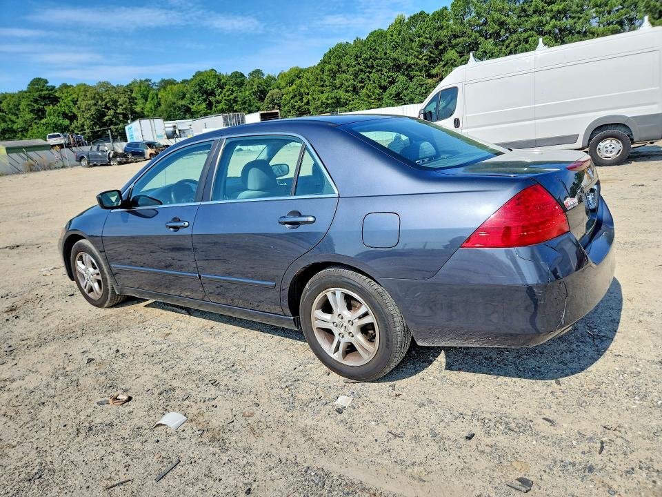 Снимка 2 от търг – 2006 HONDA ACCORD с VIN 1HGCM56356A179382