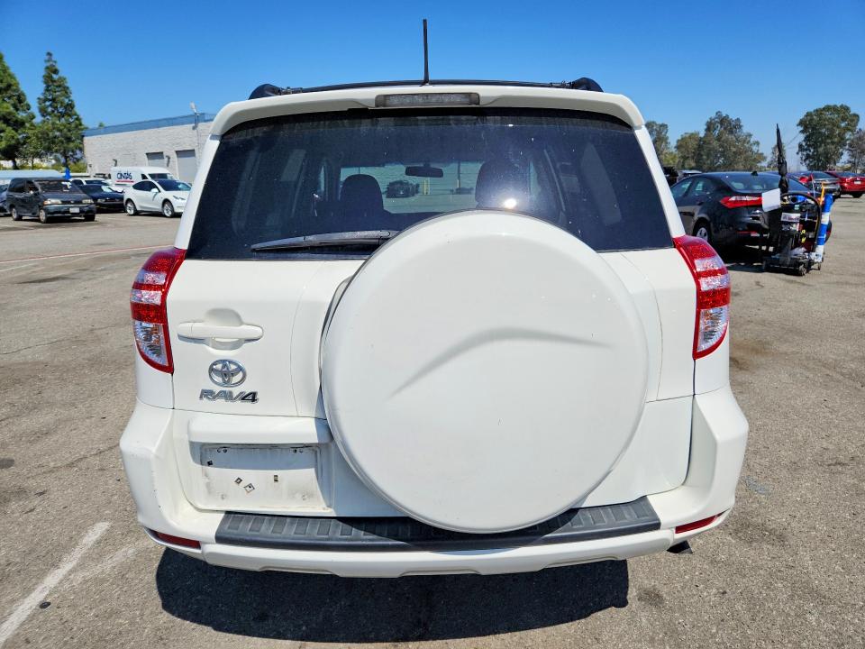 Photo 6 from auction – 2011 TOYOTA RAV4 with VIN 2T3ZF4DV7BW073559