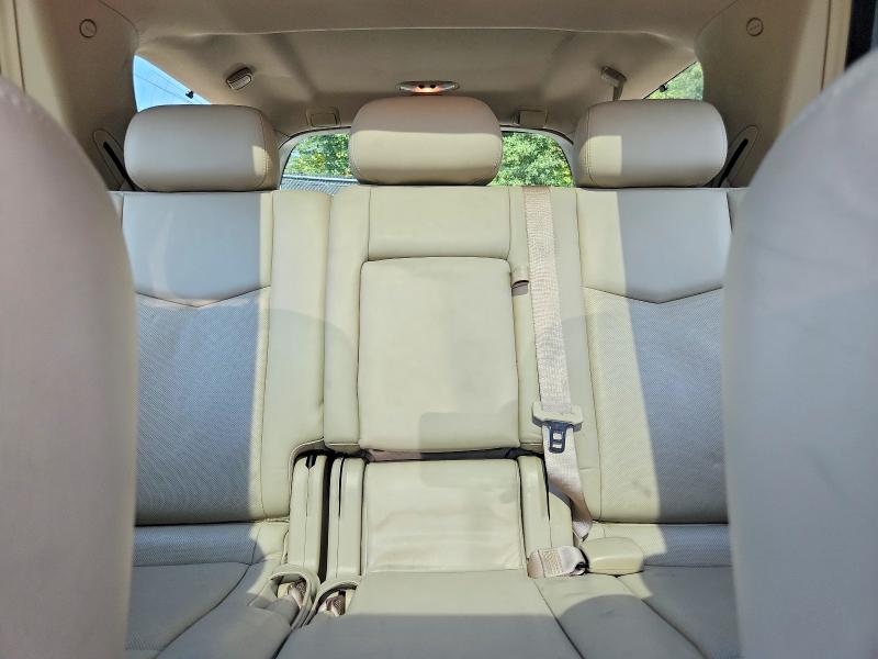 Photo 10 from auction – 2004 CADILLAC SRX with VIN 1GYEE63A740175523