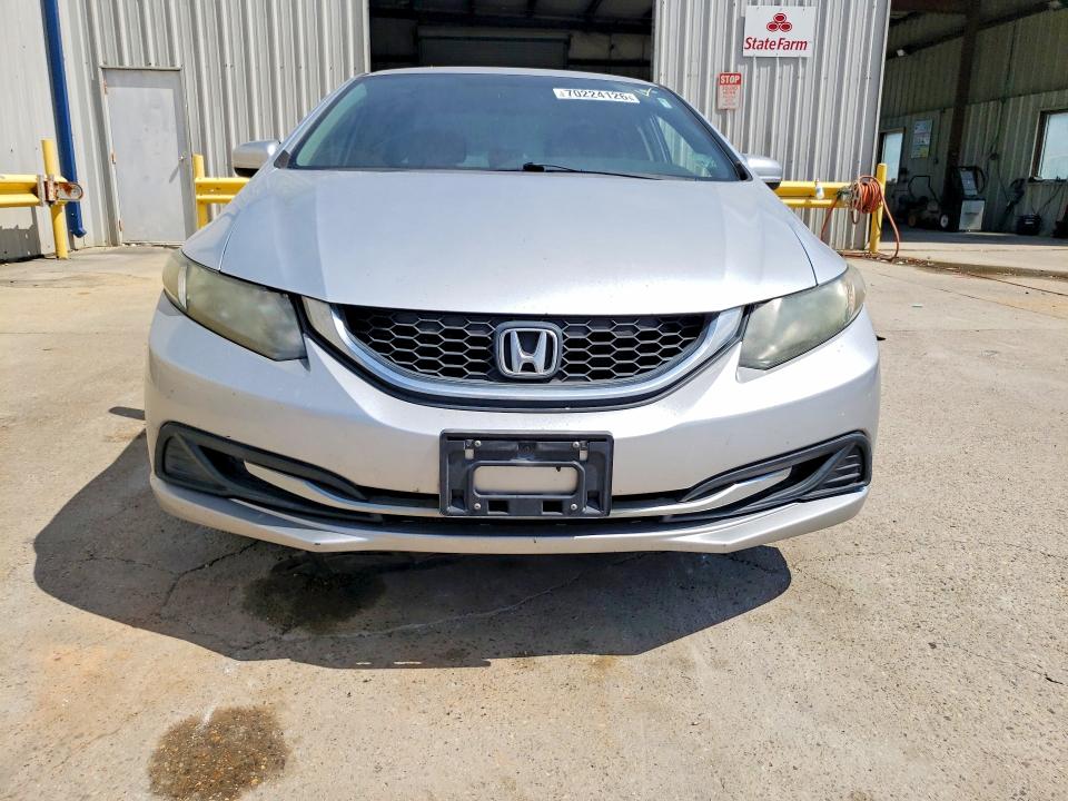 Photo 5 from auction – 2014 HONDA CIVIC with VIN 2HGFB2F58EH531213