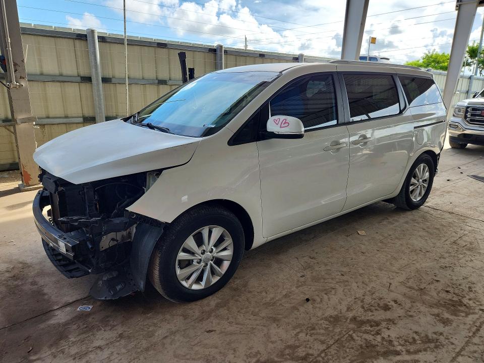 KIA SEDONA 2015 с VIN KNDMB5C18F6061907 - Фото с аукциона