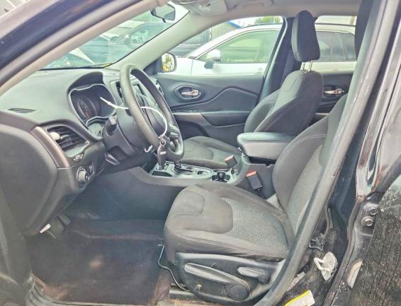 Foto 7 de la subasta – 2019 JEEP CHEROKEE con VIN 1C4PJLCB2KD148091