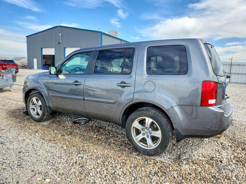 Снимка 2 от търг – 2012 HONDA PILOT с VIN 5FNYF4H50CB065736