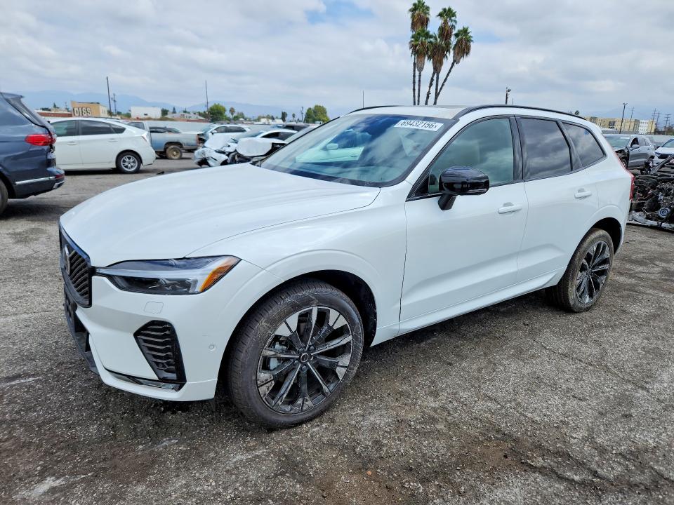 2026 VOLVO XC60 - Търг №69432156
