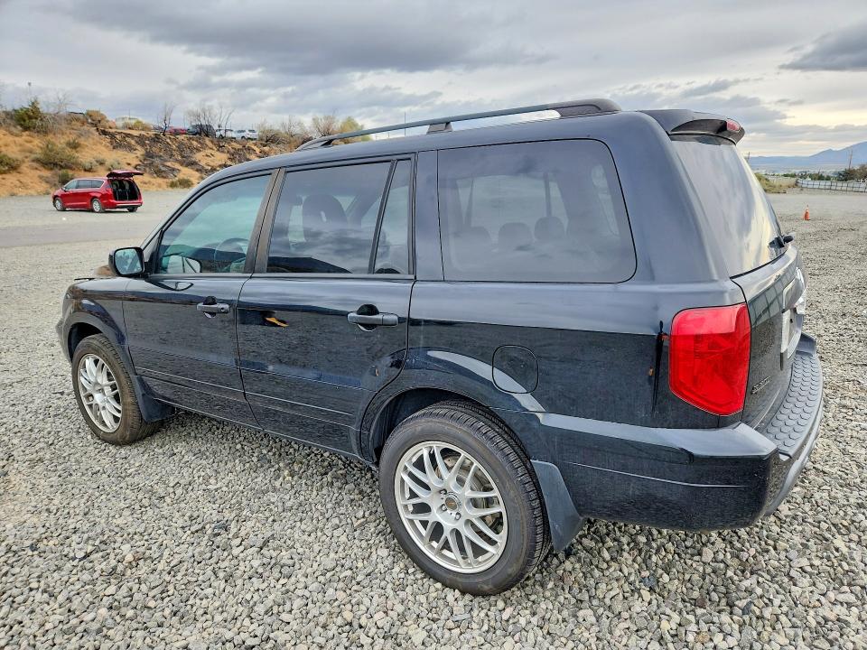 Foto 2 de la subasta – 2005 HONDA PILOT con VIN 2HKYF18795H559579