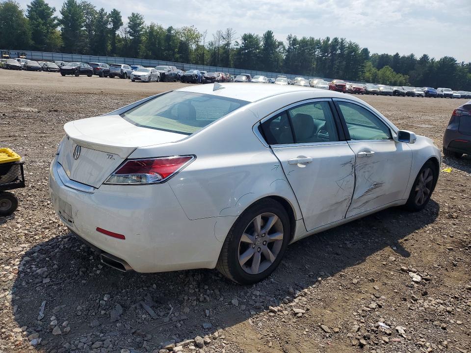 Photo 3 from auction – 2012 ACURA TL with VIN 19UUA8F57CA017135